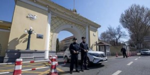 <?php the_title(); ?>